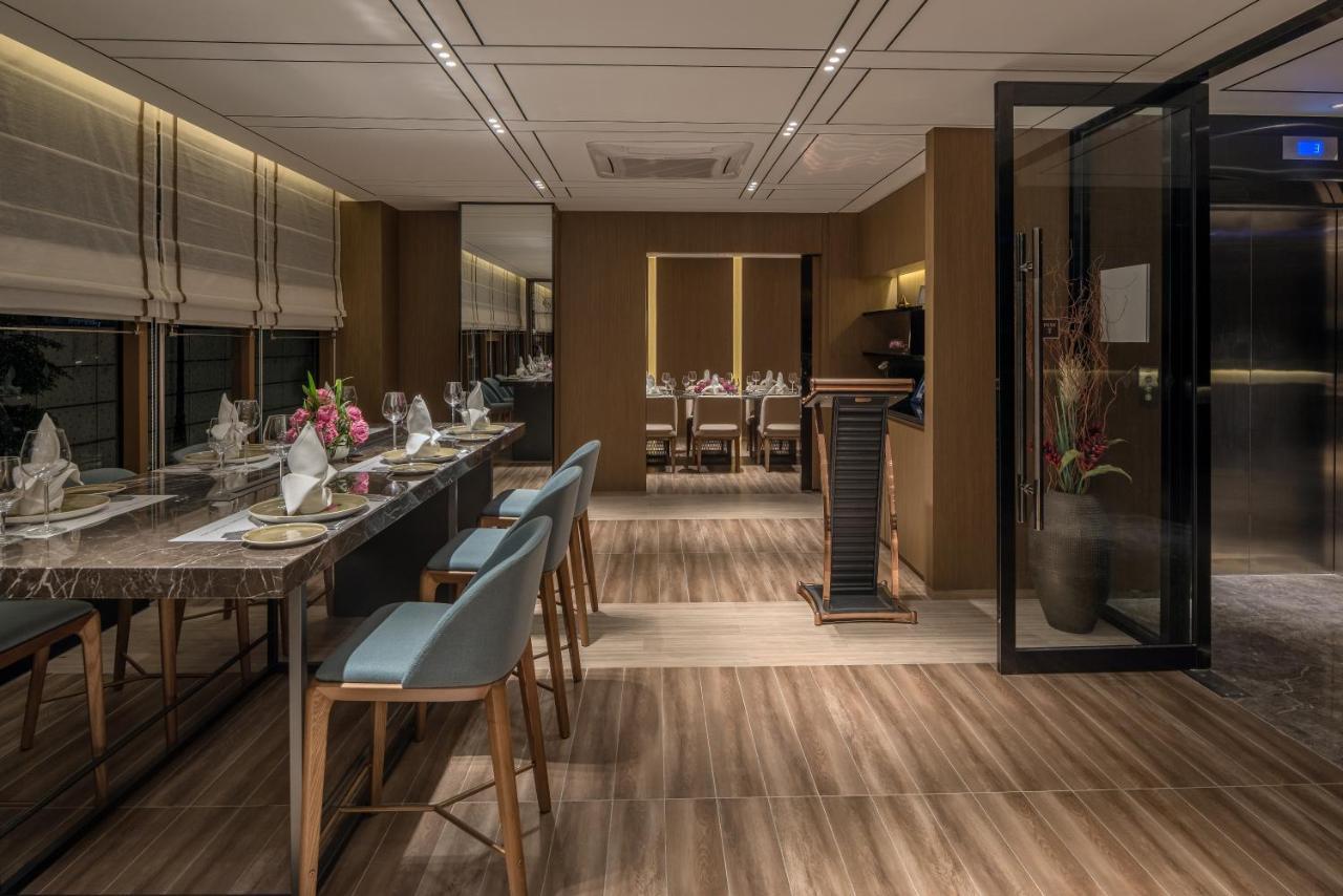 Oakwood Premier Phnom Penh Ξενοδοχείο Εξωτερικό φωτογραφία