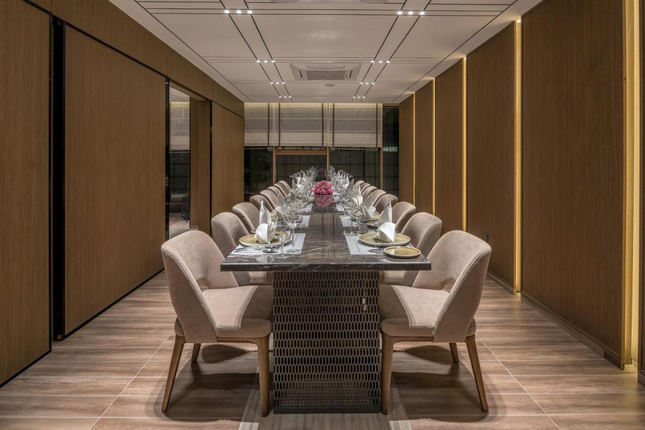 Oakwood Premier Phnom Penh Ξενοδοχείο Εξωτερικό φωτογραφία