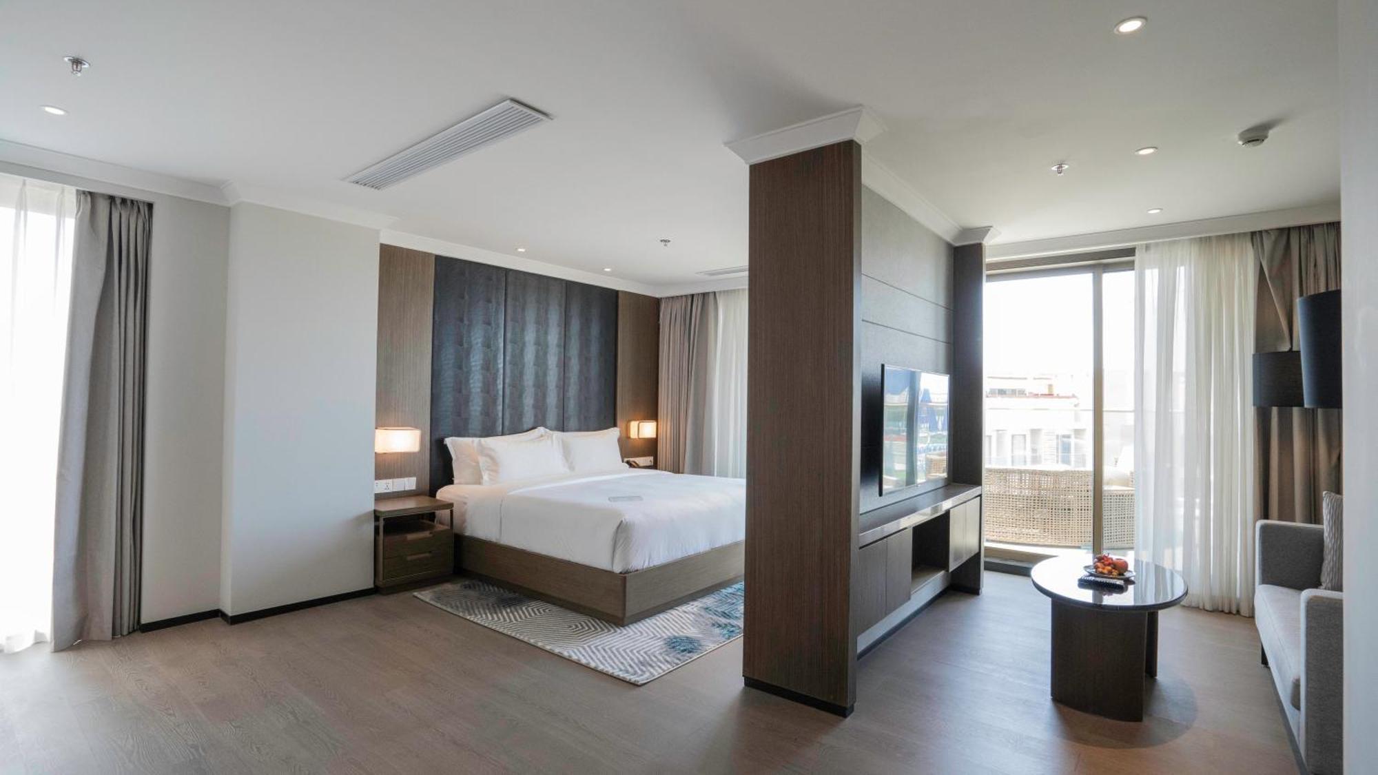 Oakwood Premier Phnom Penh Ξενοδοχείο Εξωτερικό φωτογραφία